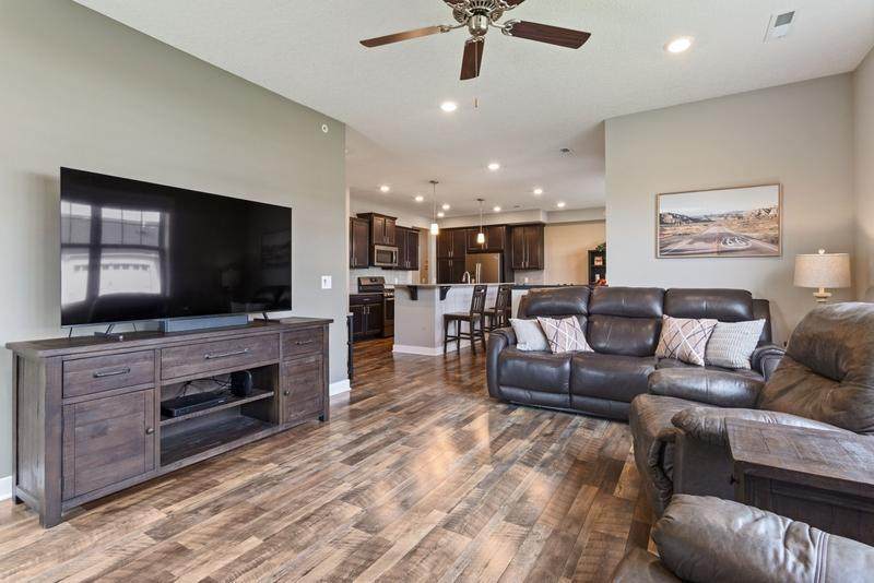 19537 Millpond Way - Photo 1