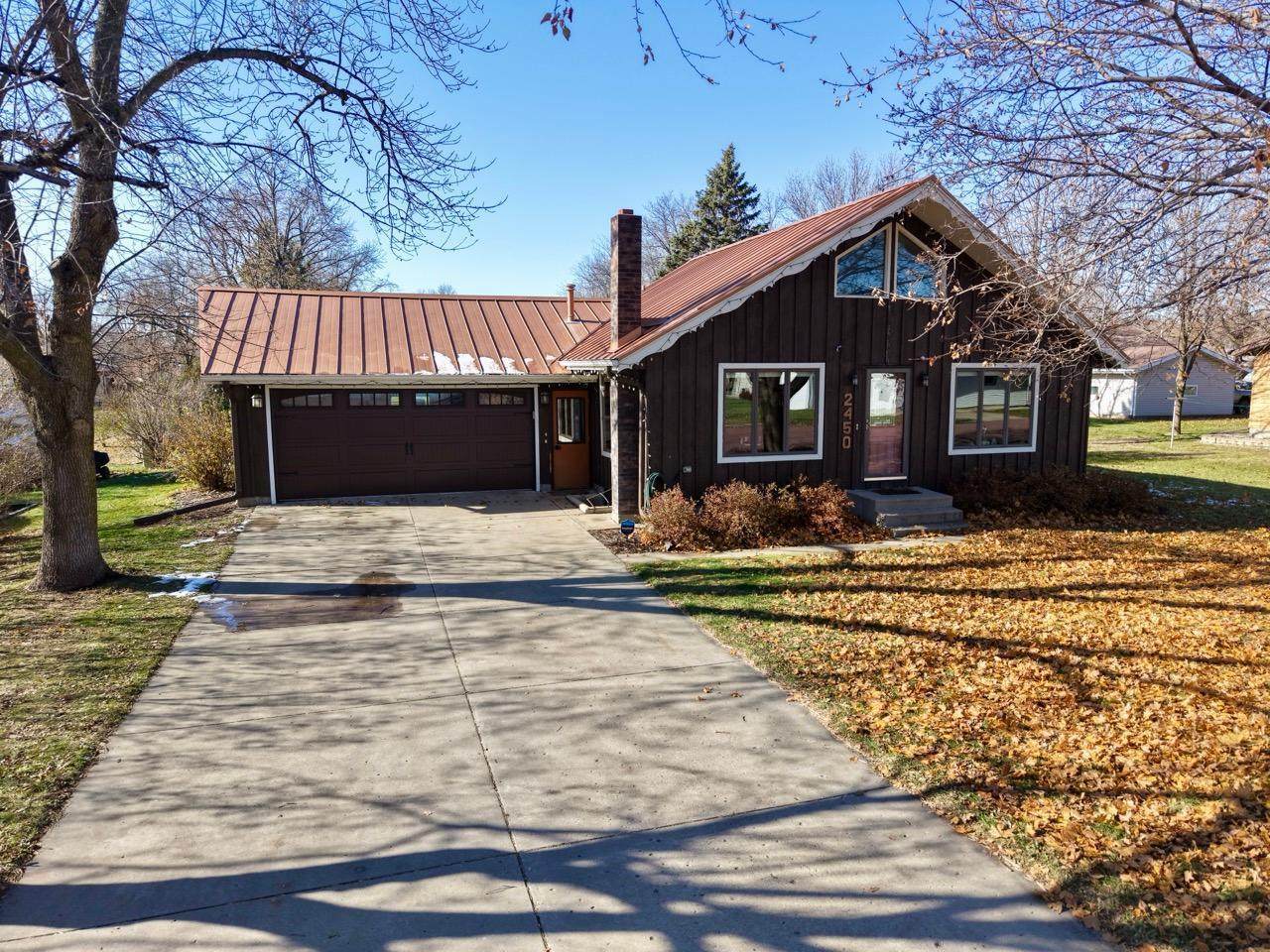 2450 Douglas Street - Photo 1