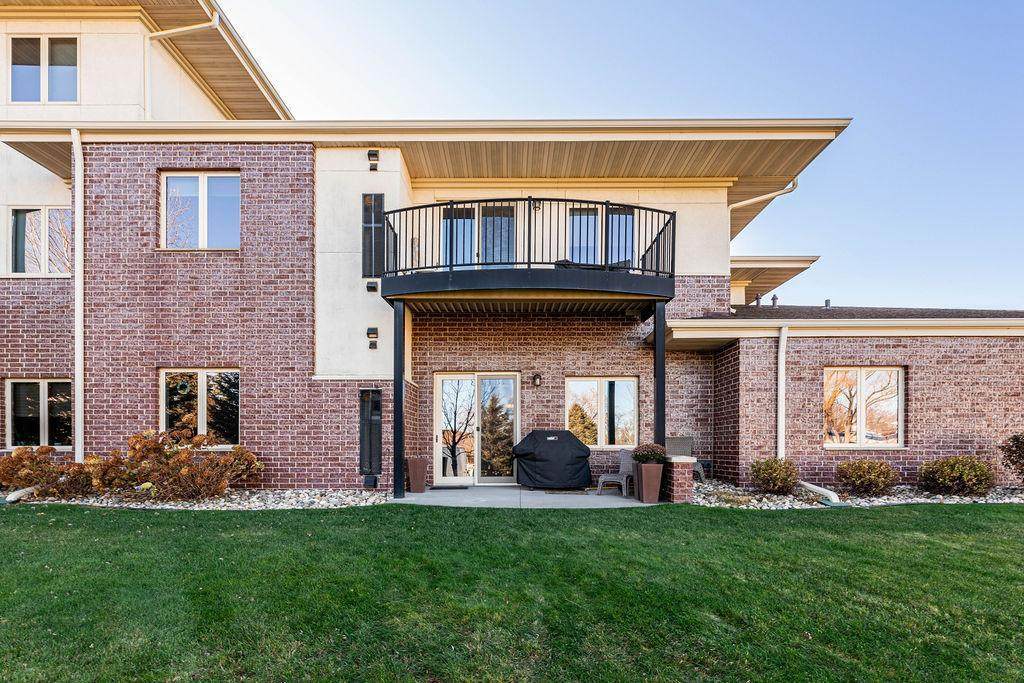 3200 11th Street - Photo 1