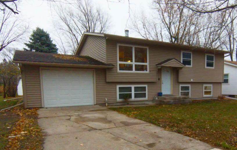 201 8th Street - Photo 1