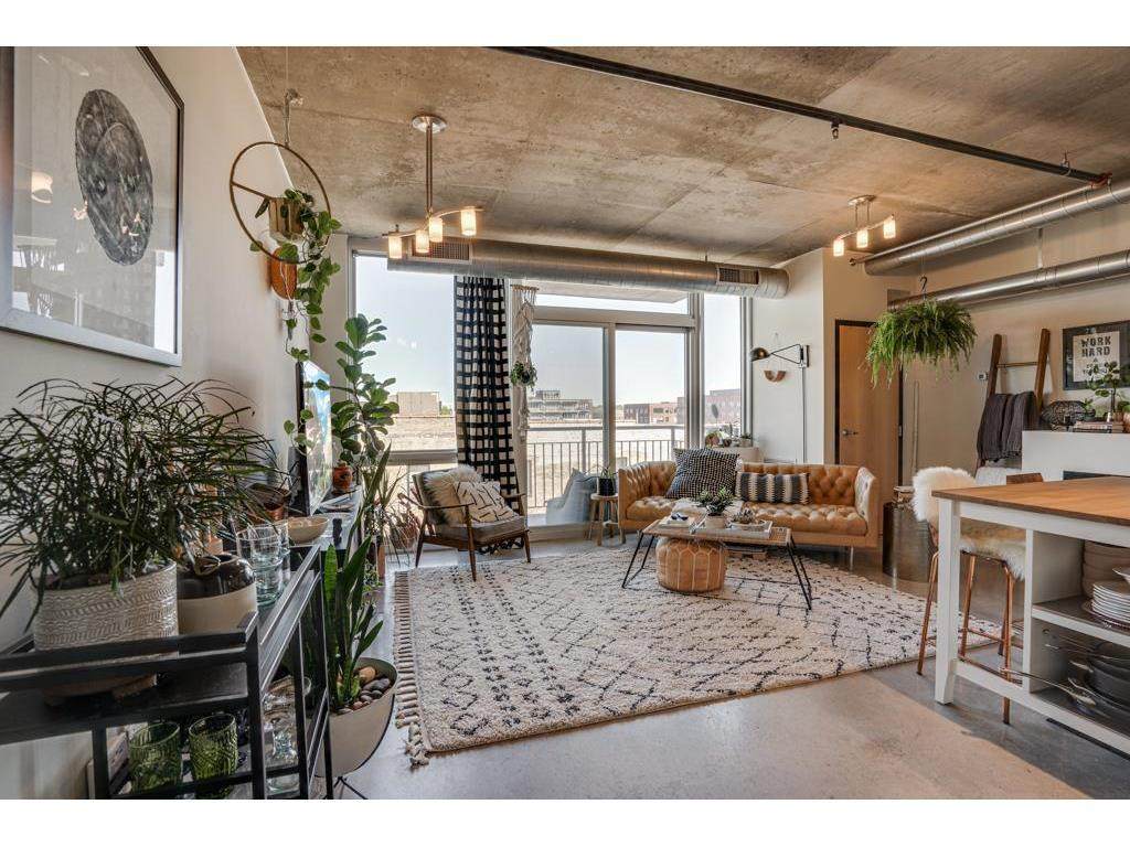 730 4th Street - Photo 1