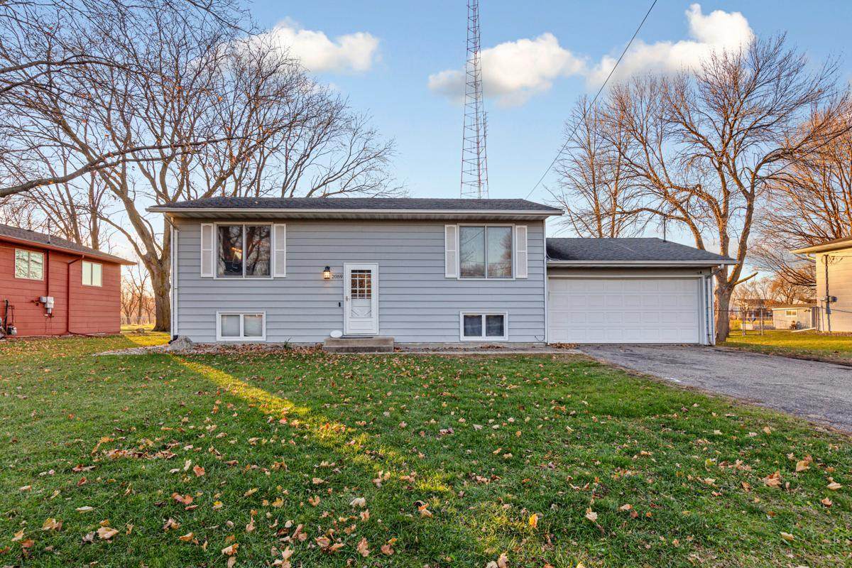 2059 Roe Crest Drive - Photo 1