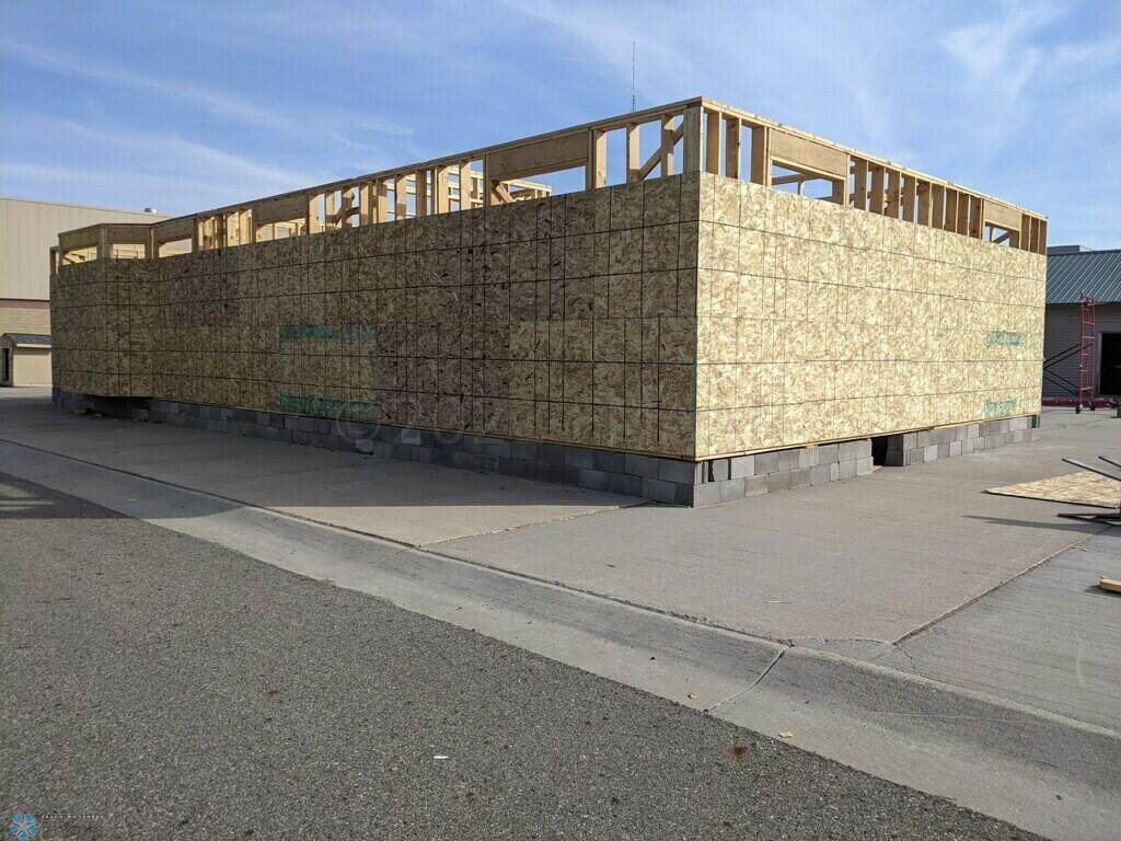 801 9th Street - Photo 1