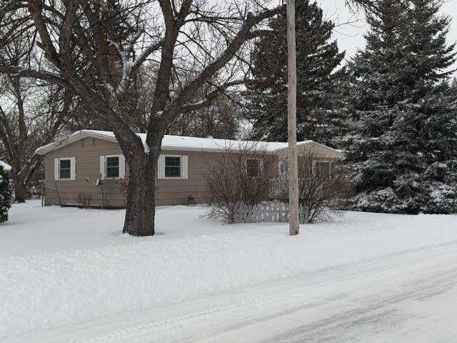 217 7th Street - Photo 1