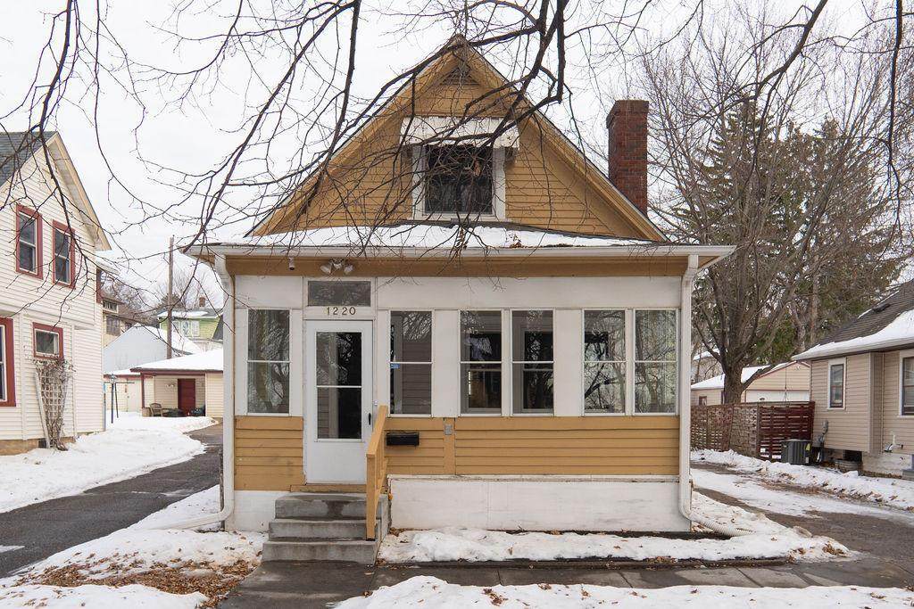 1220 Burr Street - Photo 1