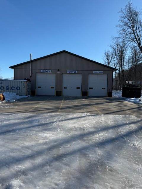 145 Railroad Avenue - Photo 1