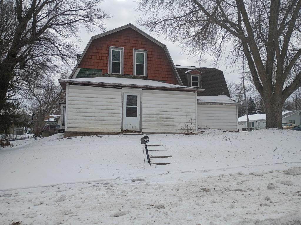 1023 South Street - Photo 1