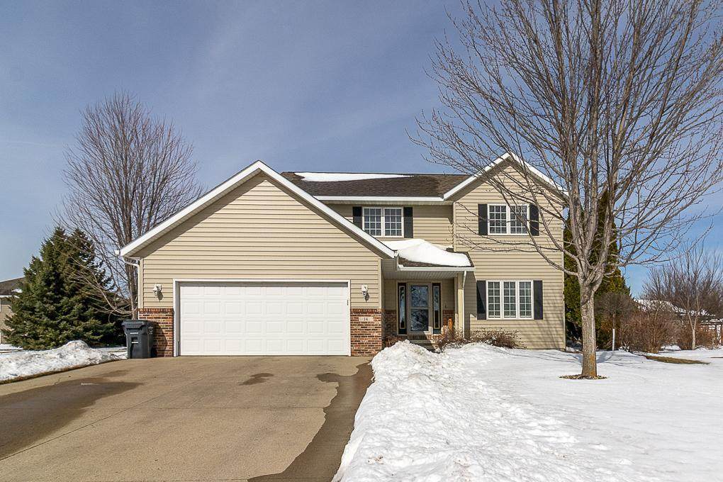 14 Eagle Ridge Court - Photo 1