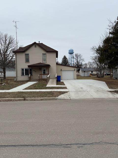 812 11th Avenue - Photo 1