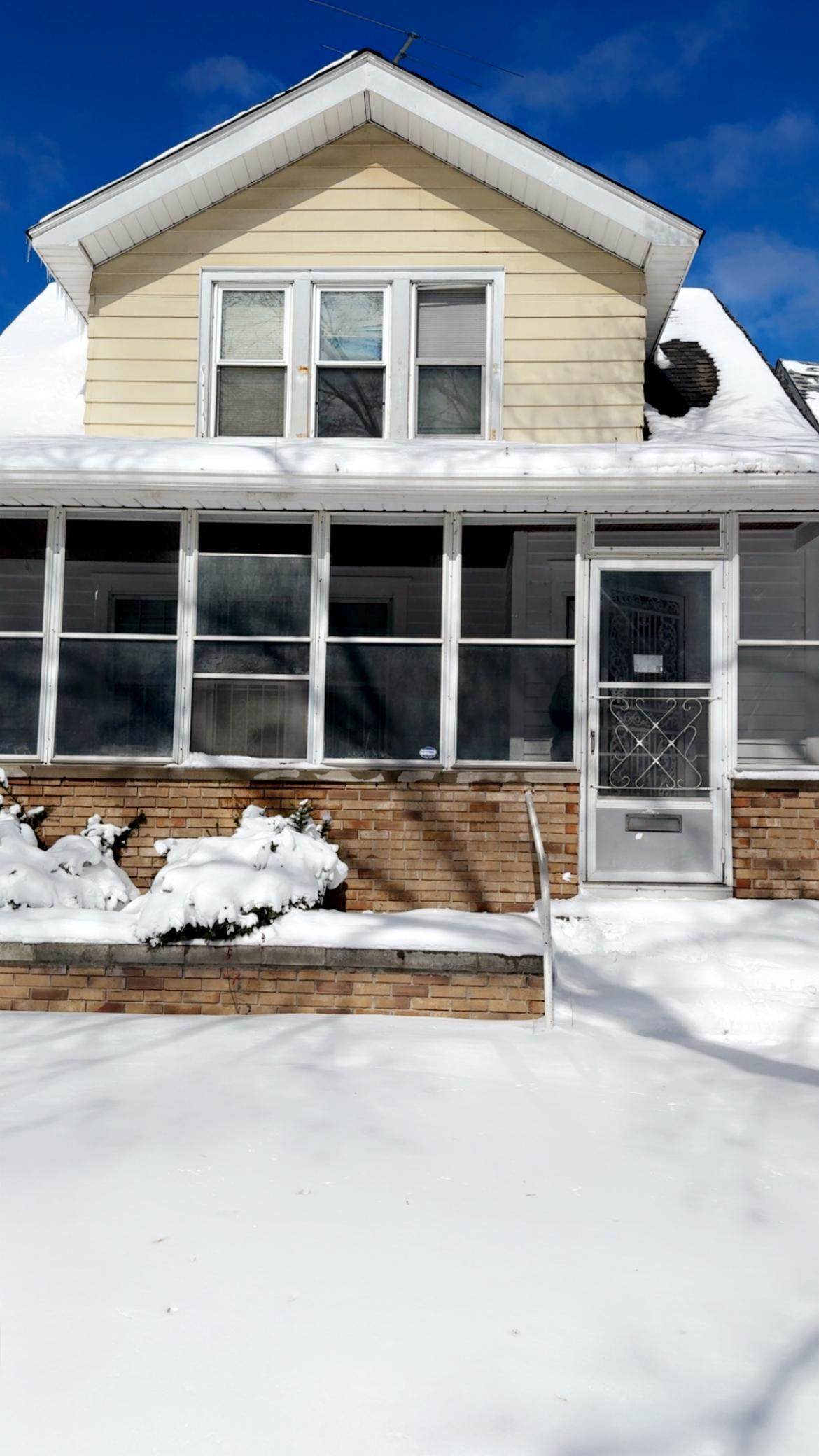 751 Lawson Avenue - Photo 1