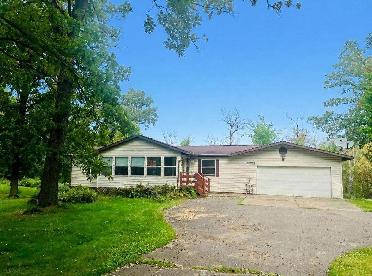 1662 140th Avenue - Photo 1