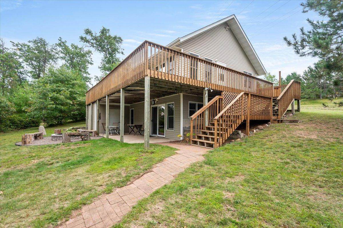 7207 County Road T - Photo 1