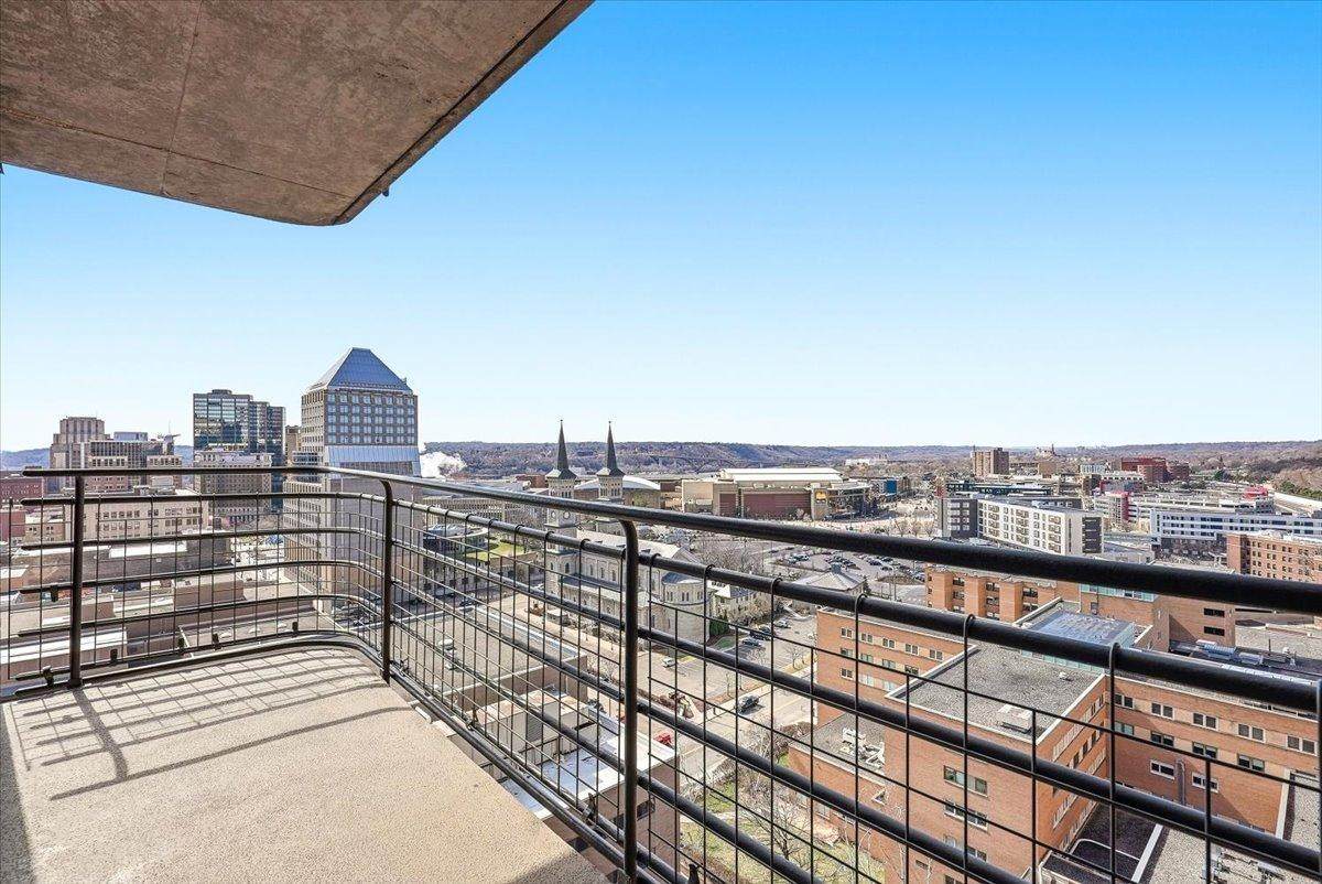 26 10th Street - Photo 1
