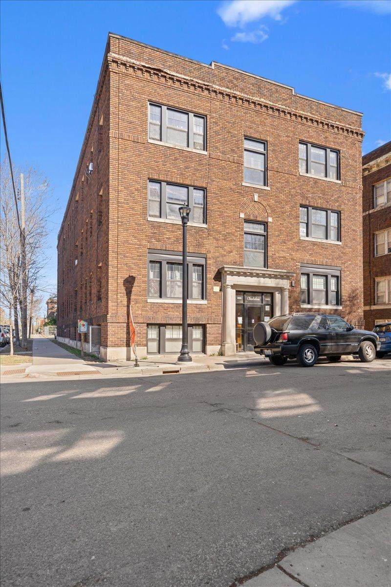 1901 Stevens Avenue - Photo 1