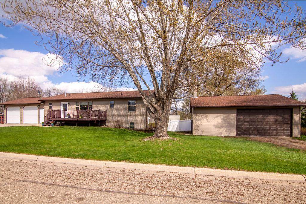 811 Roosevelt Street - Photo 1