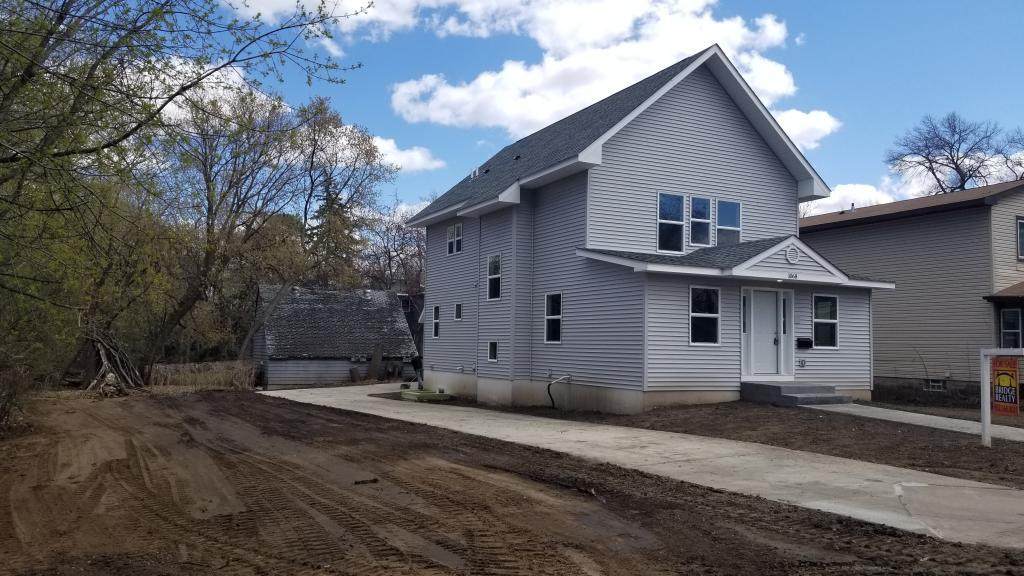 1068 Argyle Street - Photo 1