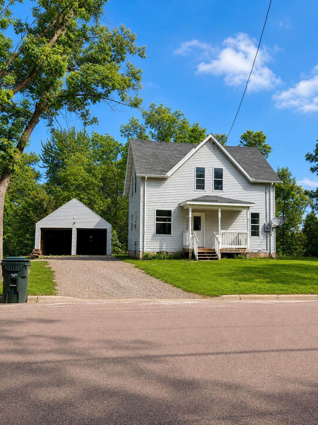458 4th Street - Photo 1