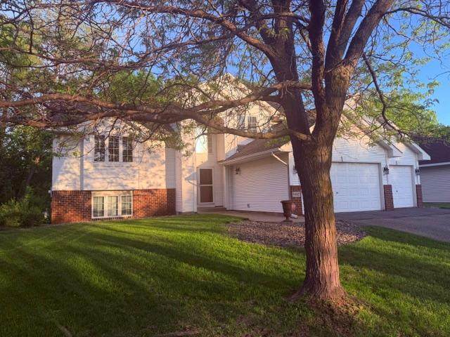 9487 Winslow - Photo 1