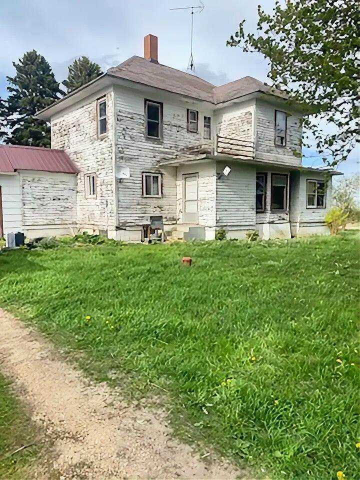2143 270th Avenue - Photo 1