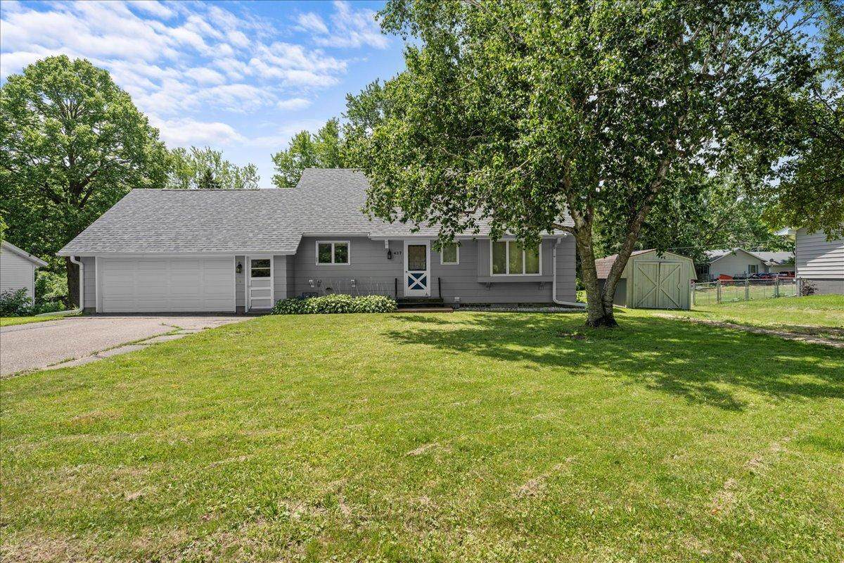 437 Elm Street - Photo 1