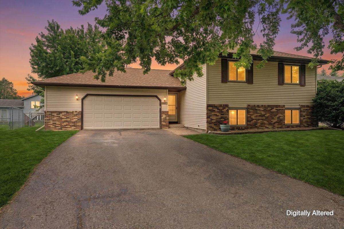 5316 184th Street - Photo 1