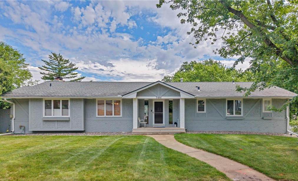 7001 Lanham Lane - Photo 1