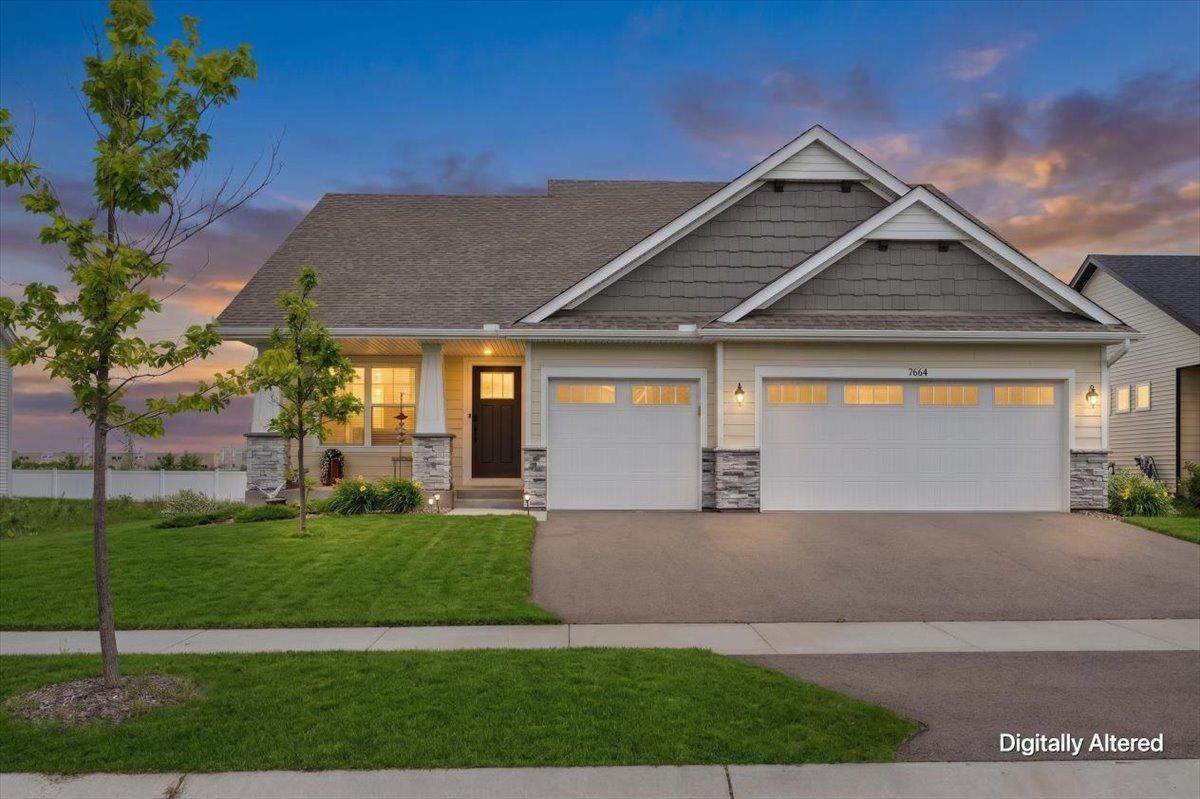 7664 106th Street - Photo 1