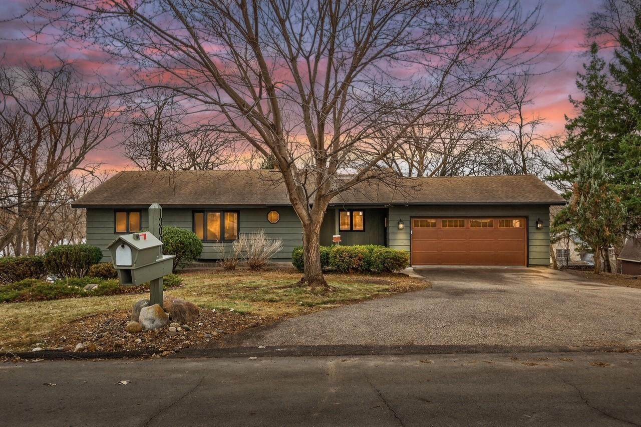13001 Maywood Lane - Photo 1