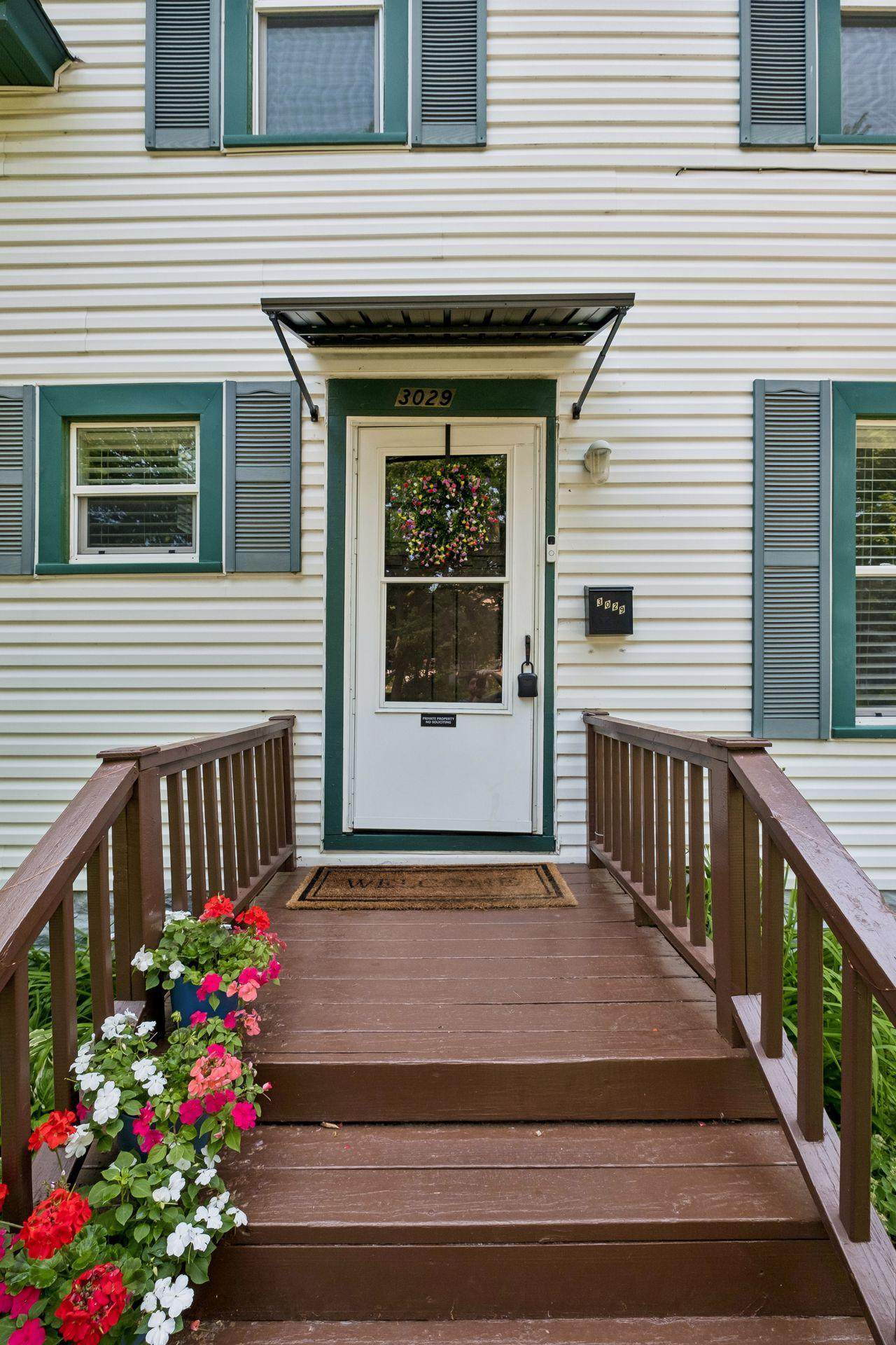 https://bt-photos.global.ssl.fastly.net/northstar/1280_boomver_1_7102799-2.jpg