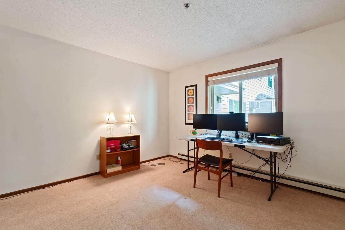 https://bt-photos.global.ssl.fastly.net/northstar/orig_boomver_1_7108211-2.jpg