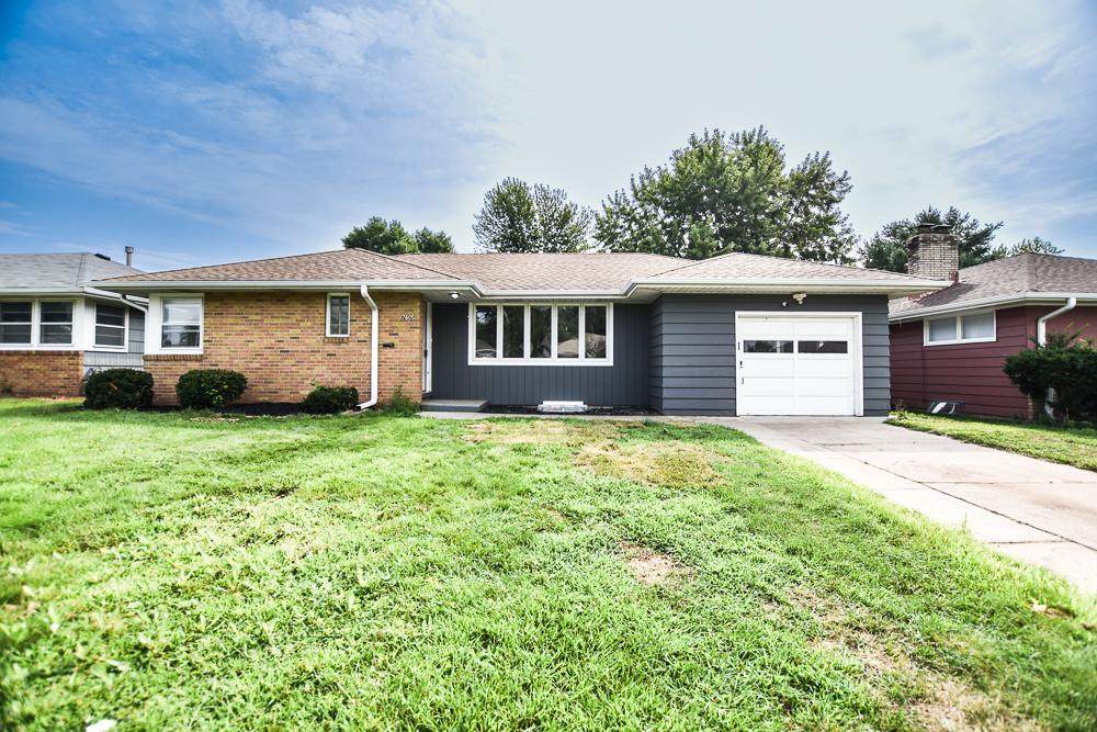 7605 Oakland Avenue - Photo 1