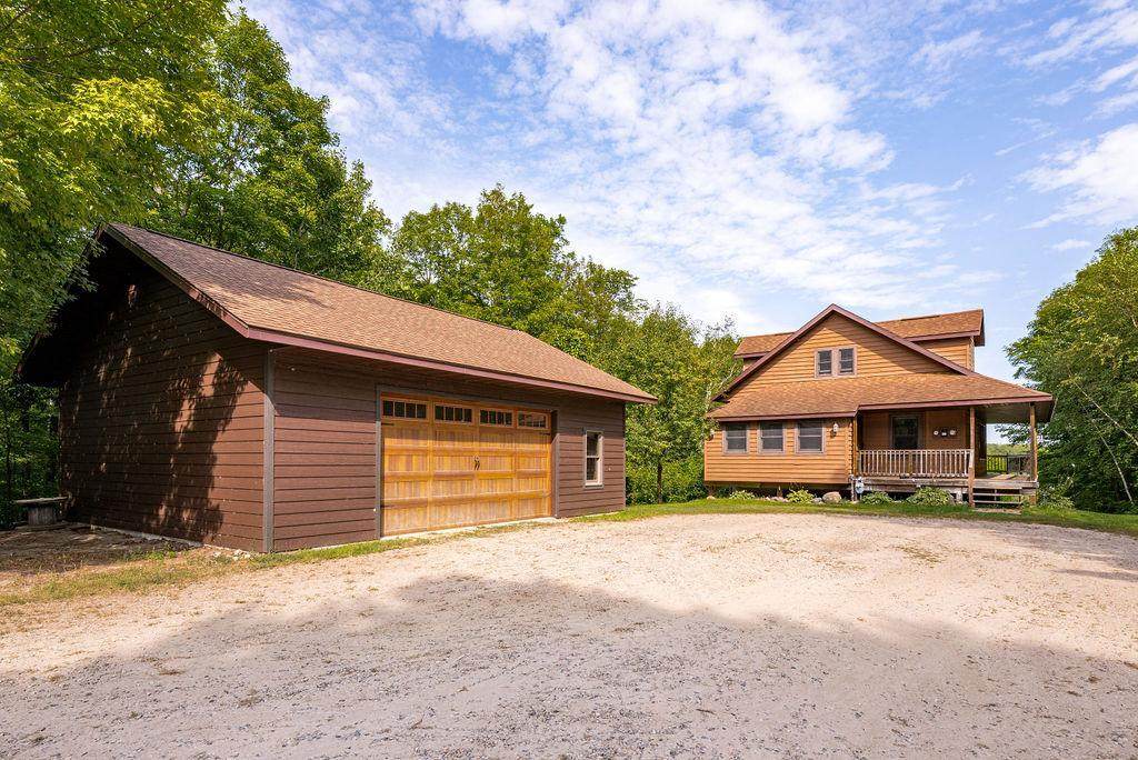 1515 Isleview Road - Photo 1