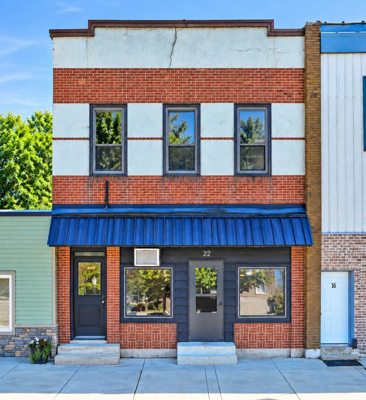 22 Main Street - Photo 1