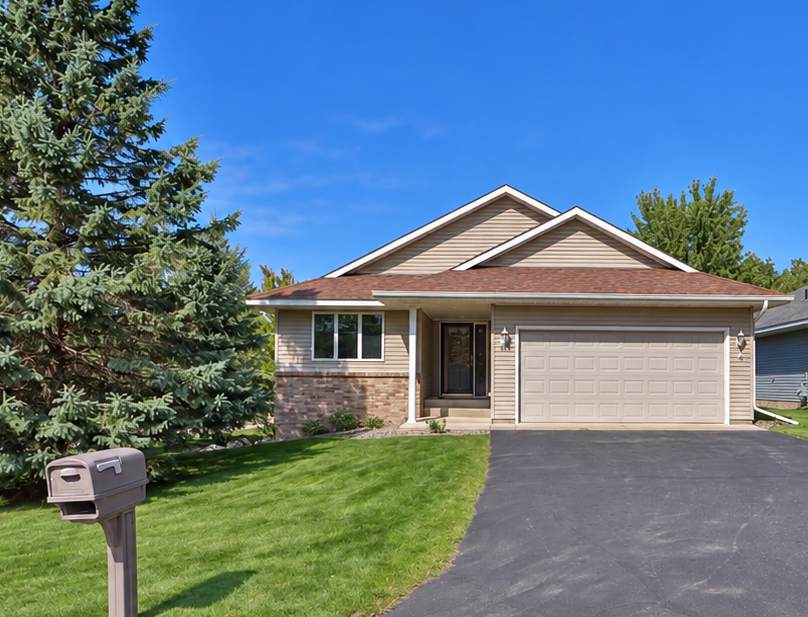 505 Blue Jay Court - Photo 1