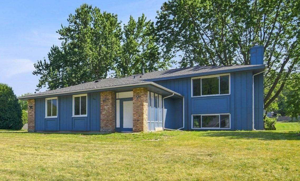 360 Brooks Avenue - Photo 1