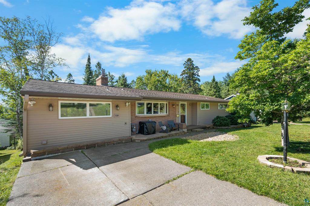 5310 Oakley Street - Photo 1