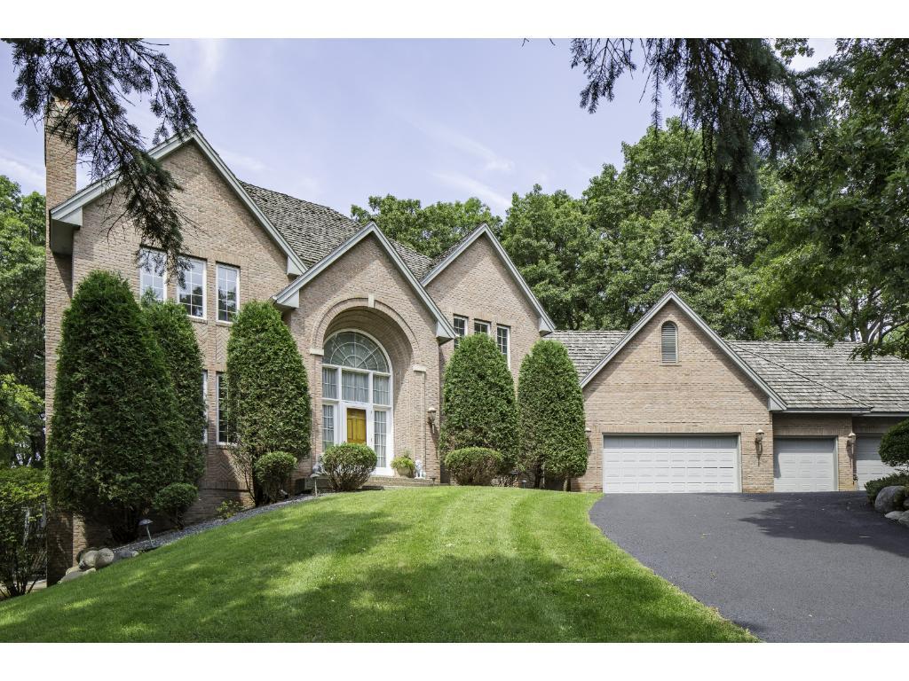 5029 Nob Hill Drive - Photo 1