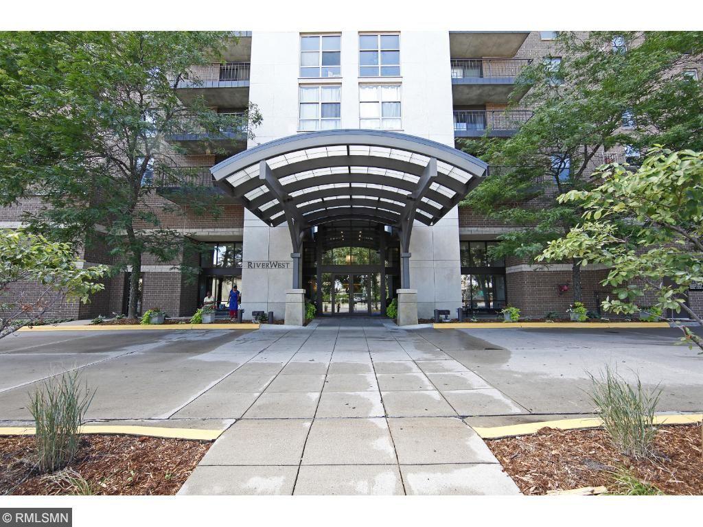 401 1st Street - Photo 1