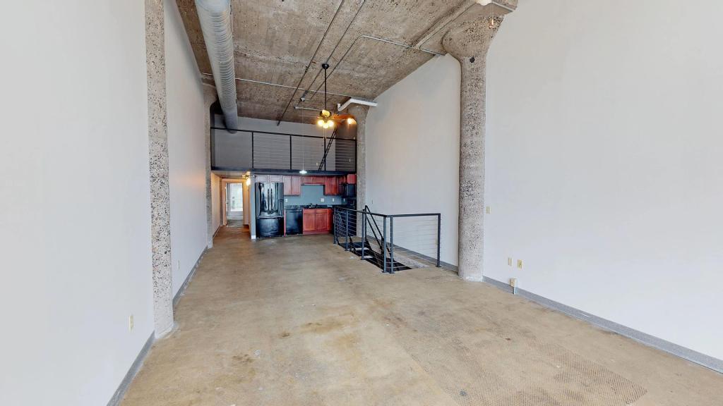 521 7th Street - Photo 1
