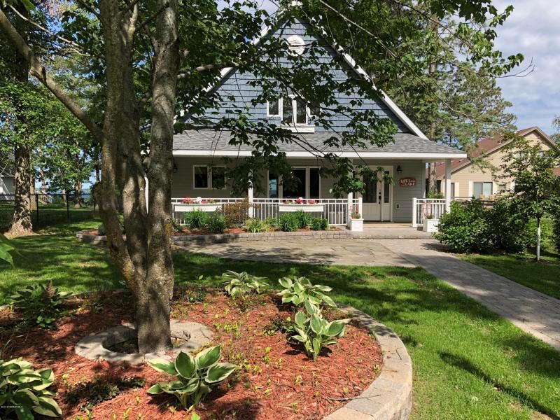 5111 Lavinia Road - Photo 1