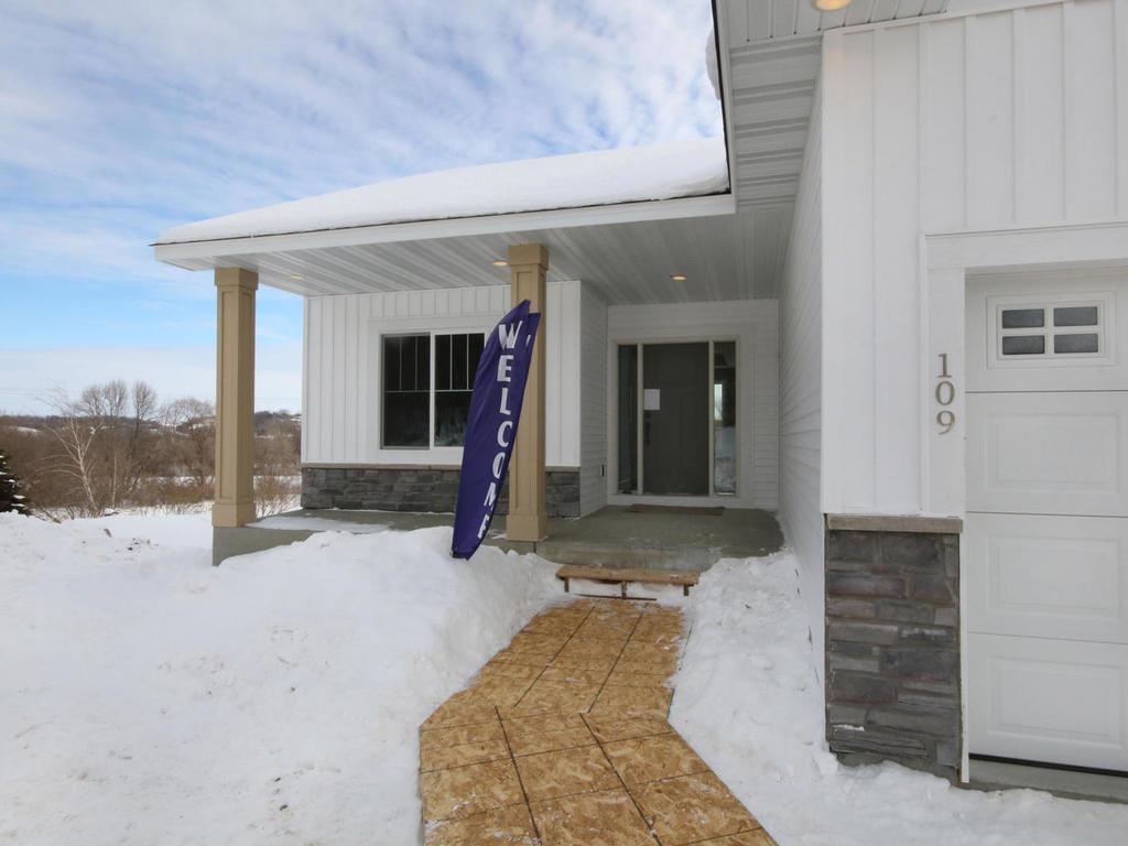 109 Bluestone Drive - Photo 1