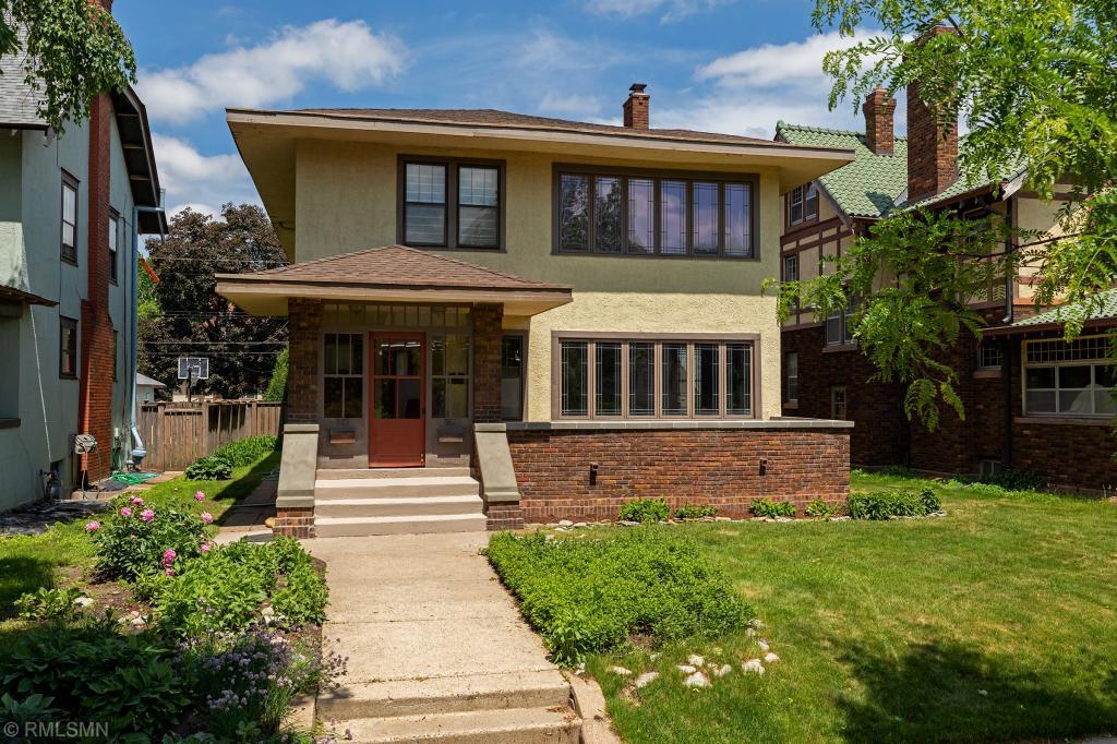 987 Portland Avenue - Photo 1
