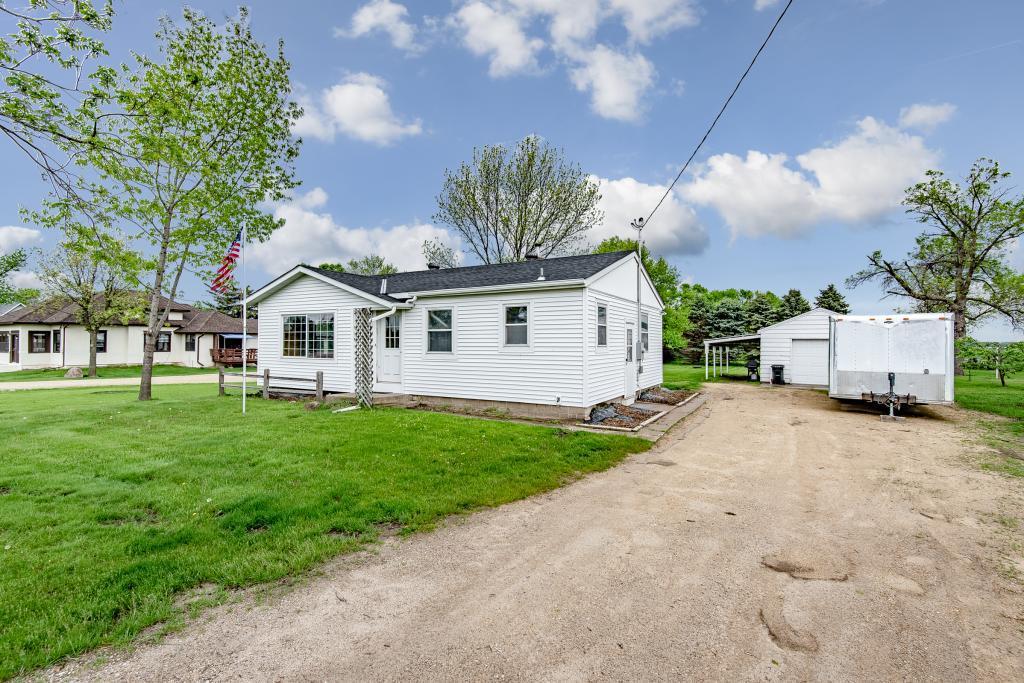 893 Highway 19 Boulevard - Photo 1