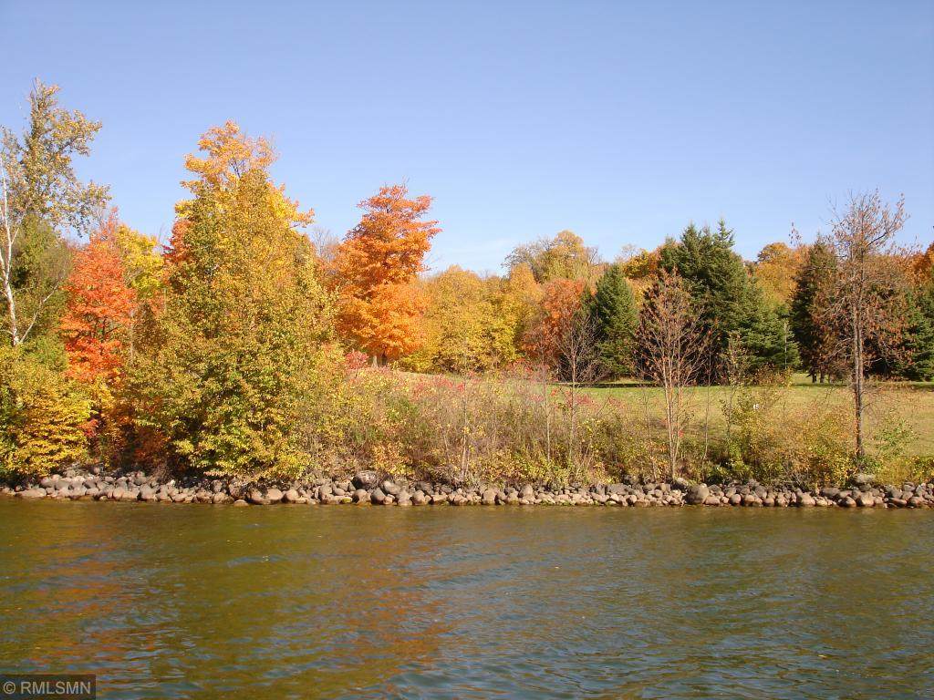 L4B1 Shore Drive - Photo 1