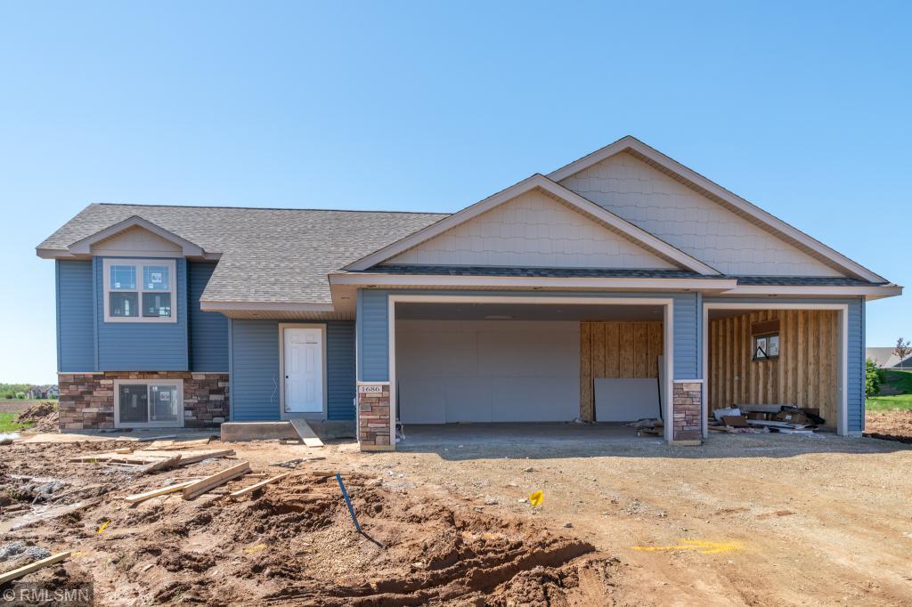 1686 Beaver Way - Photo 1