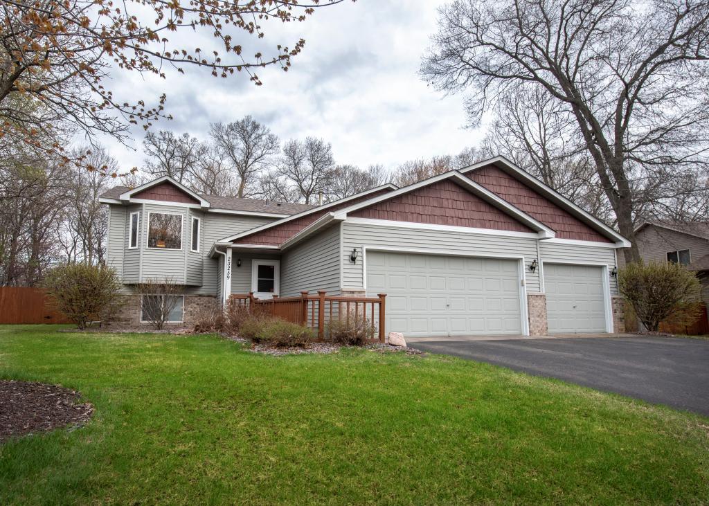 23259 Ivywood Street - Photo 1