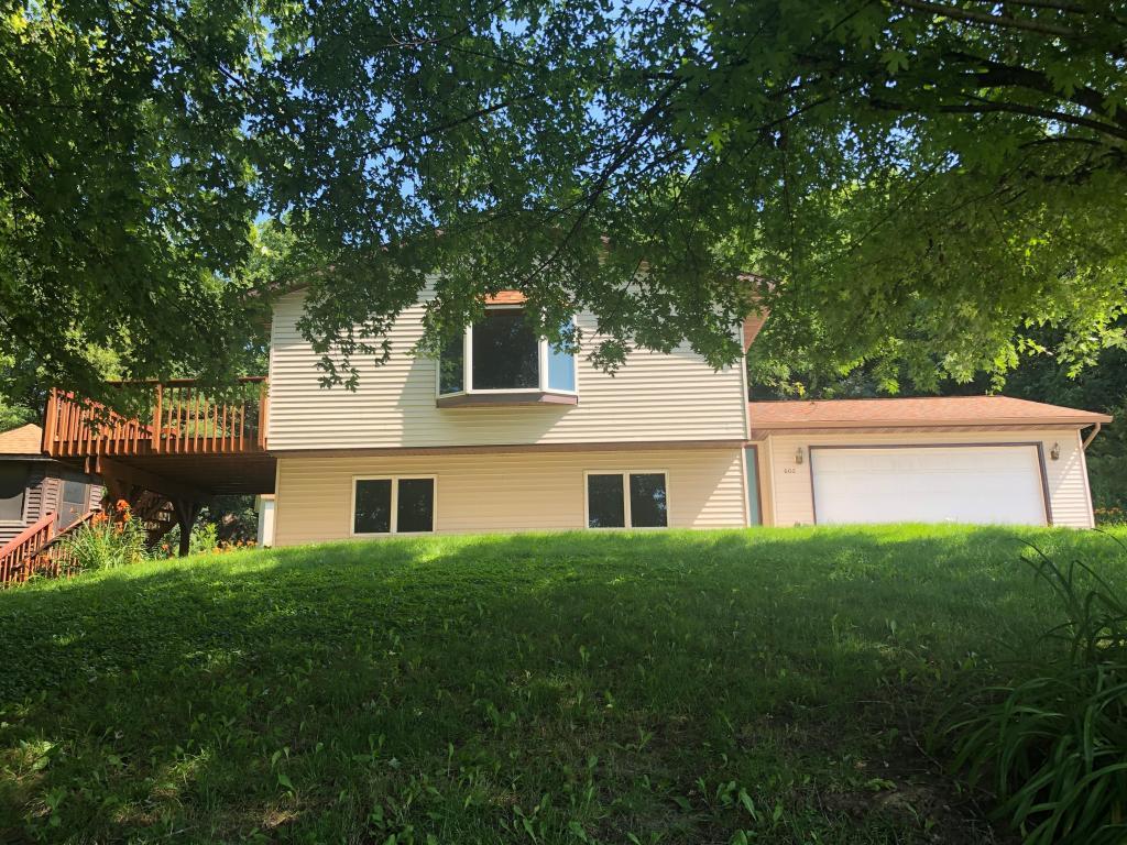 602 5th Street - Photo 1
