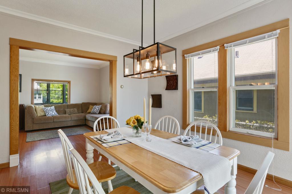 1118 Sherburne Avenue - Photo 1