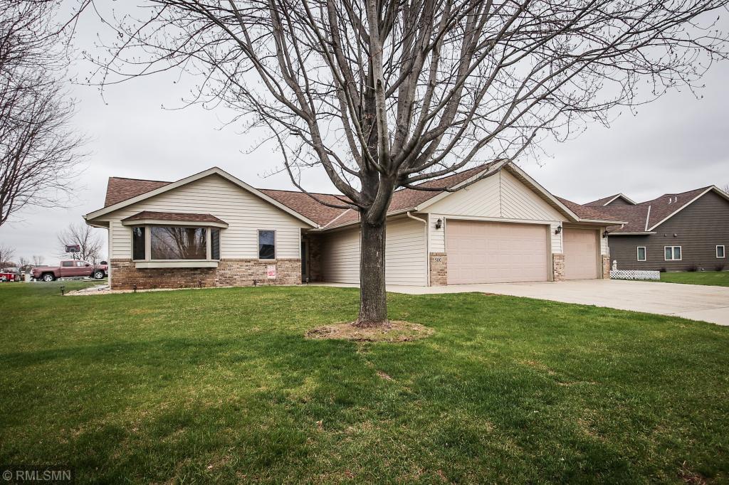 500 Pelican Lake Court - Photo 1