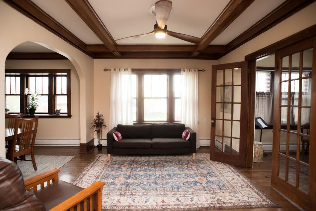 1659 Russell Avenue - Photo 1